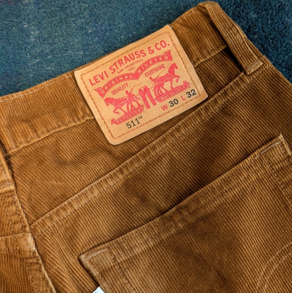 Levis Burnt Orange Cords 511, 30-32